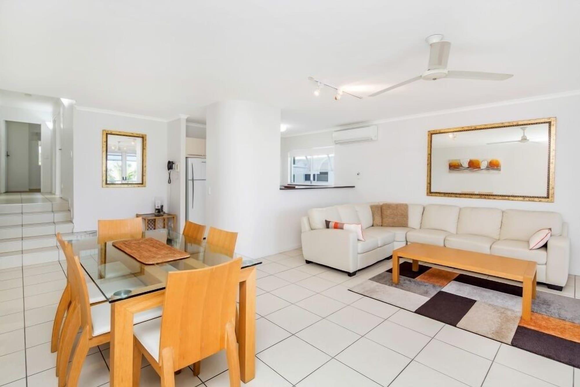 Bali Hai Apartments Noosa Dış mekan fotoğraf